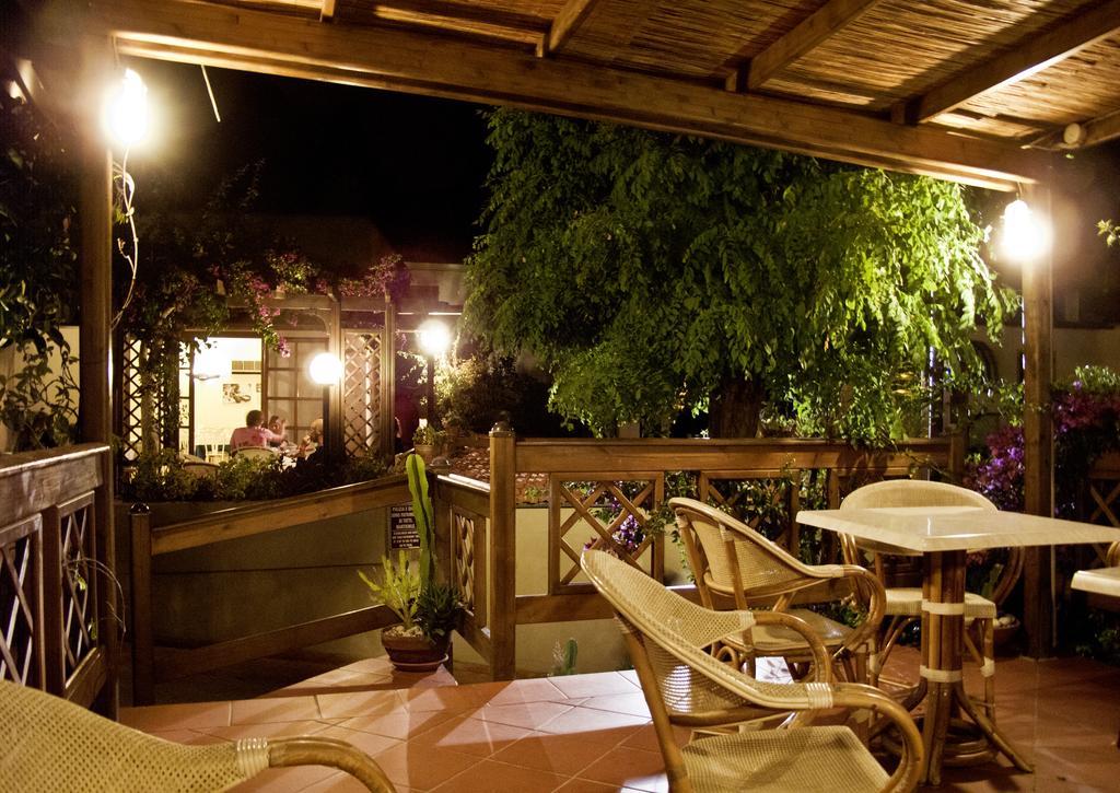 Hotel Corallo Pomonte Exterior foto